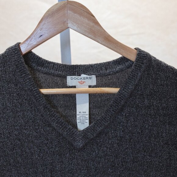 Dockers vest - Picture 2 of 3